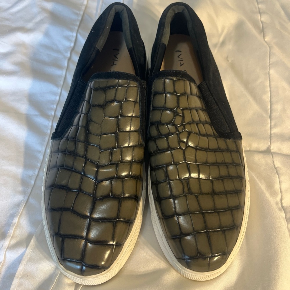 Via Spiga Green Alligator Slip-On Loafers